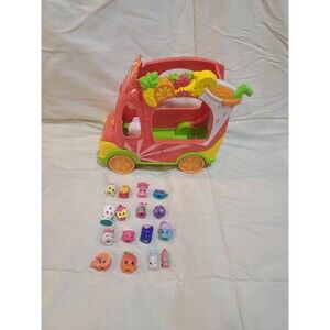 Shopkins Smoothie Truck with 16 Shopkins